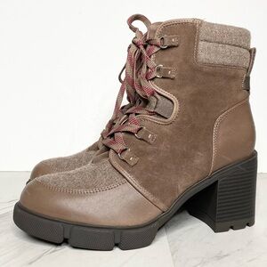 New! Naturalizer Myla Lace Up Faux Fur Heeled Boot 9M